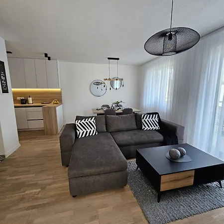 דירה 33 Kiseljak